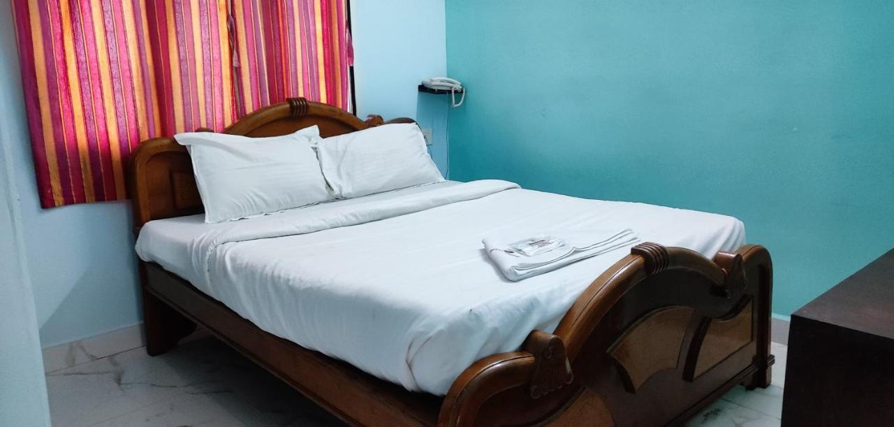 Pph Living Lakshmi Palace Tallākulam Екстериор снимка